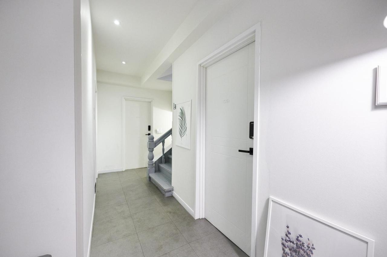 סיאול Queen House Hongdae מראה חיצוני תמונה